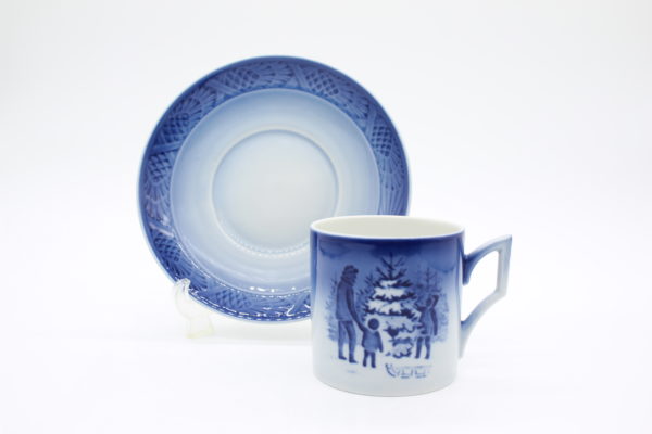 royal copenhagen year cup&saucer 1979 - 画像 (3)