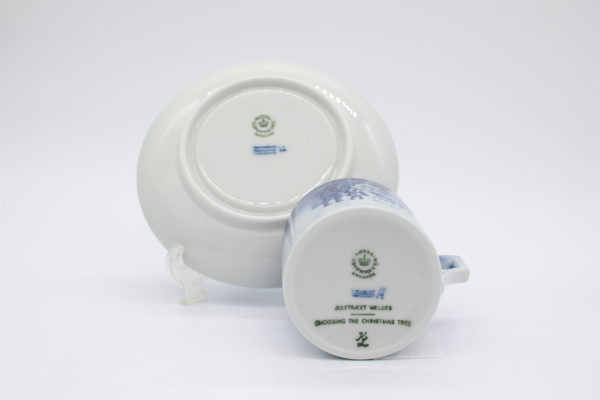 royal copenhagen year cup&saucer 1979 - 画像 (4)