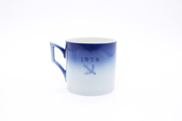 royal copenhagen year cup&saucer 1979 - 画像 (7)