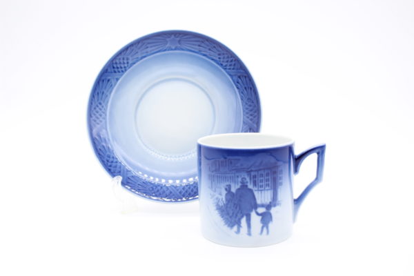 royal copenhagen year cup&saucer 1980 - 画像 (3)