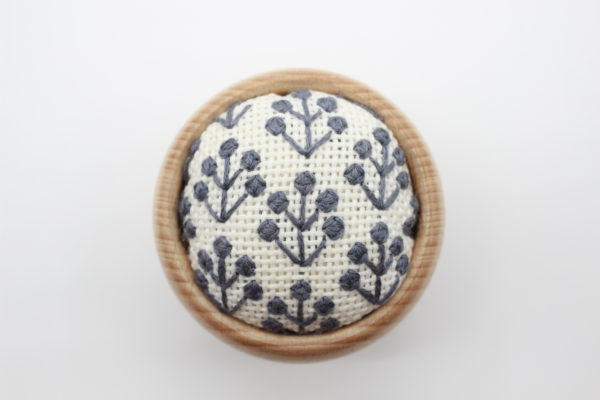 pin cushion - 画像 (2)